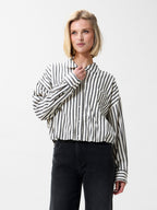 TUCK IN BLOUSE