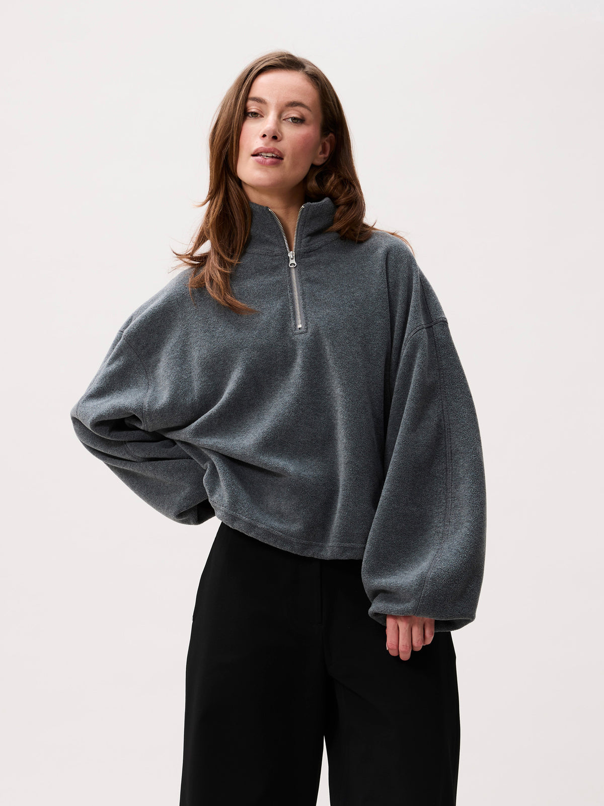 FLEECE HALF ZIP SWEATER
