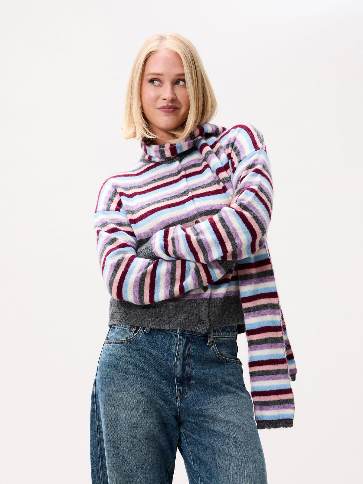 STRIPED CARDIGAN