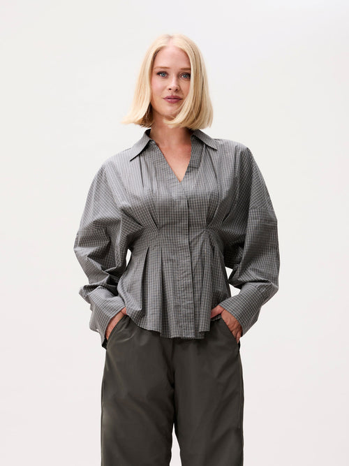 CHECK BLOUSE WITH WAIST PLEATS