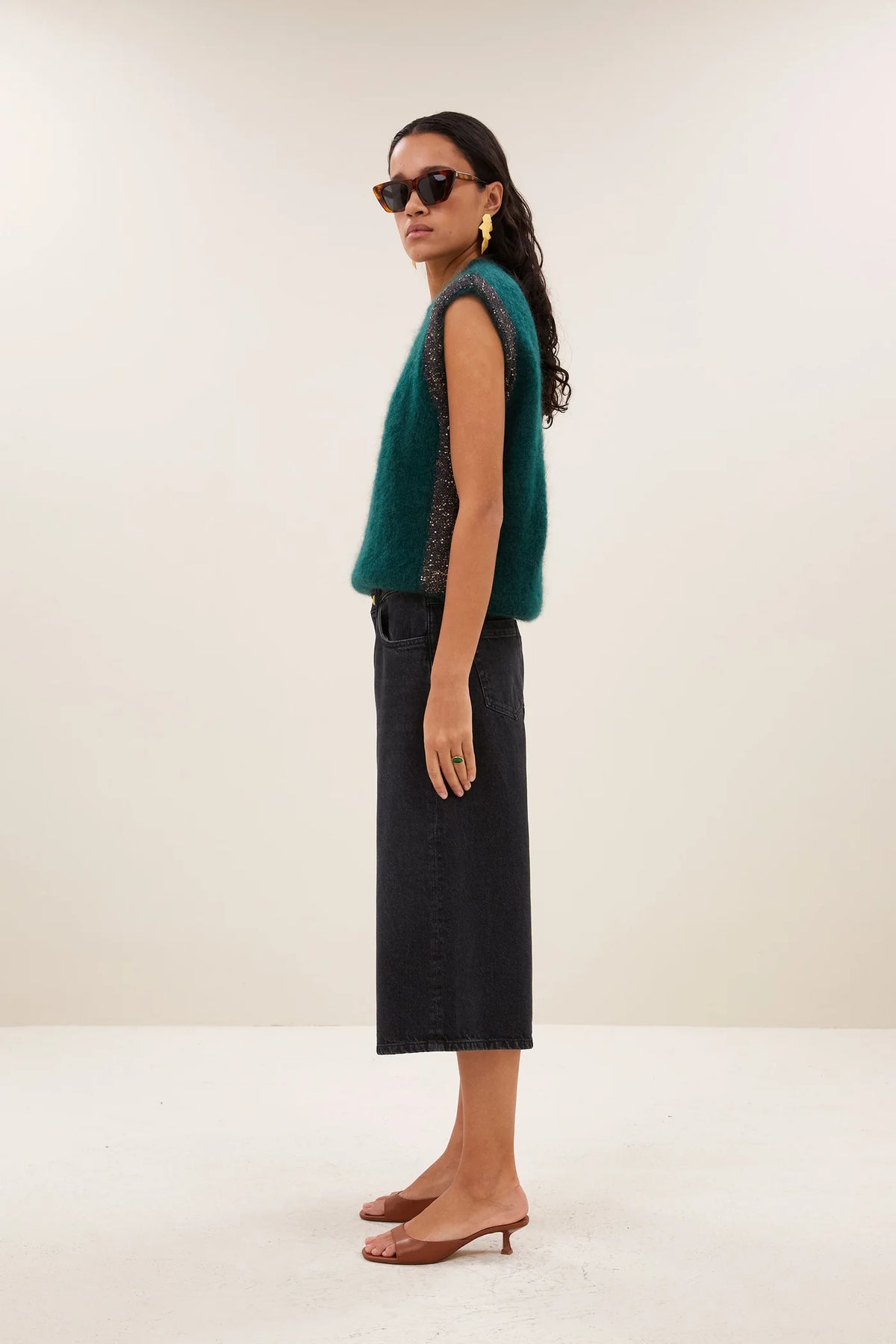 MOWI BERMUDA SHORTS