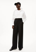 KAAYLA PANT