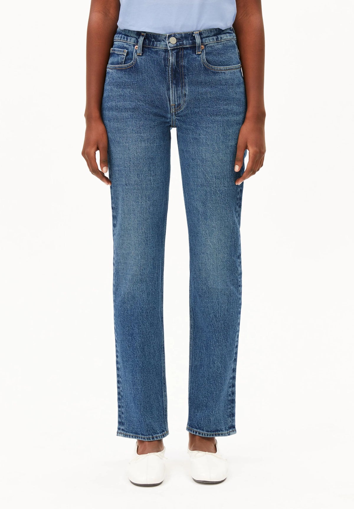 CARENAA MID STRAIGHT JEAN
