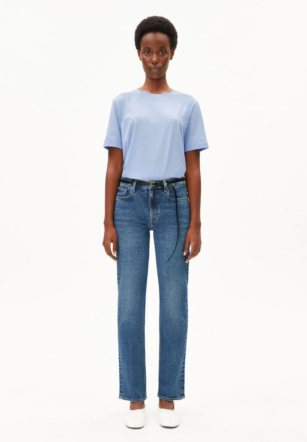 CARENAA MID STRAIGHT JEAN