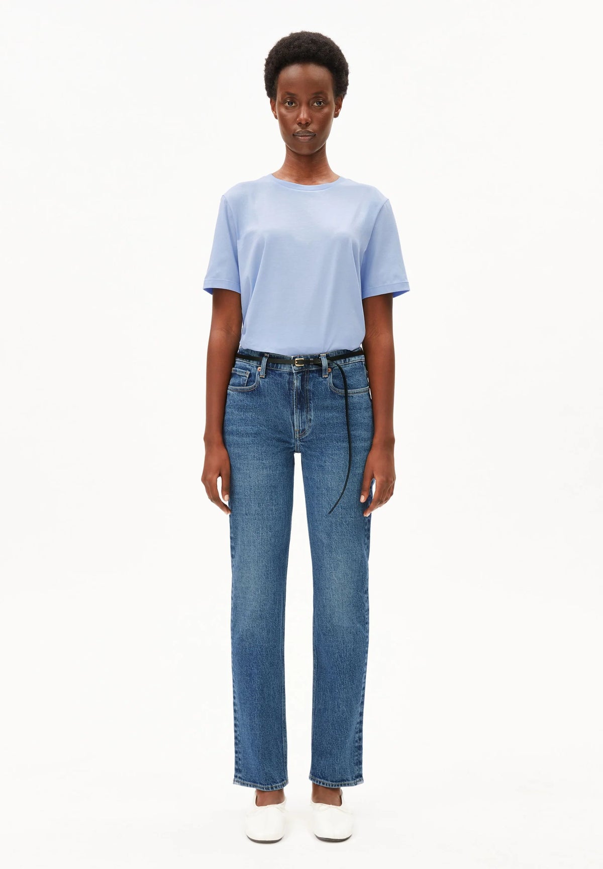 CARENAA MID STRAIGHT JEAN