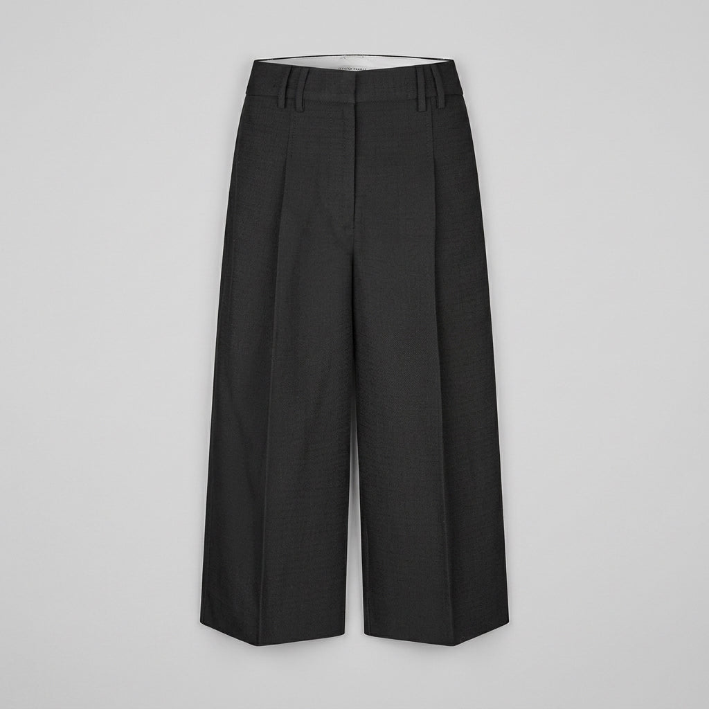 SELLA CROPPED TROUSERS