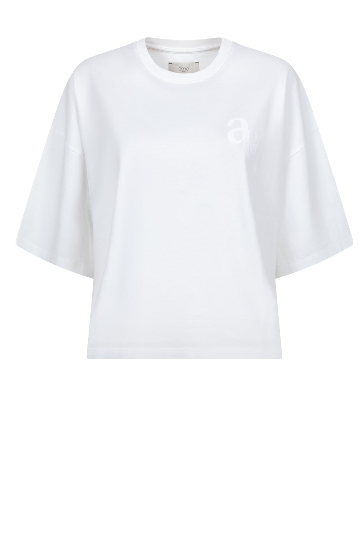 ELOISE WHITE BOXY T-SHIRT W/ SHORT SLEEVES