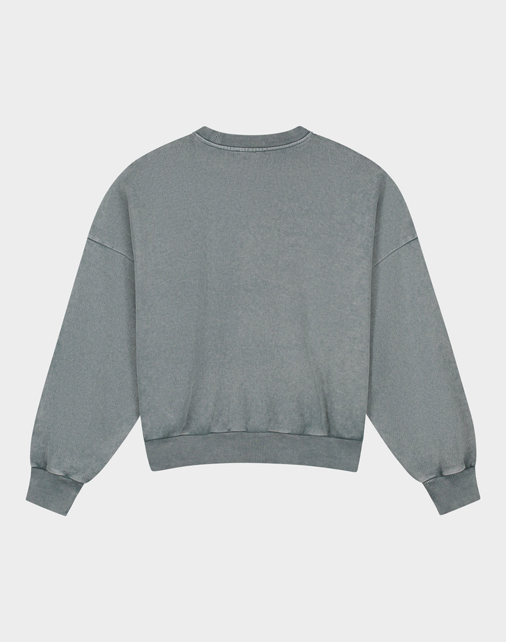 BASIC WORN-OUT SWEATER