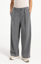 WOVEN PANTS WITH WIDE LEG AND ASYMMETRICAL CLOSURE